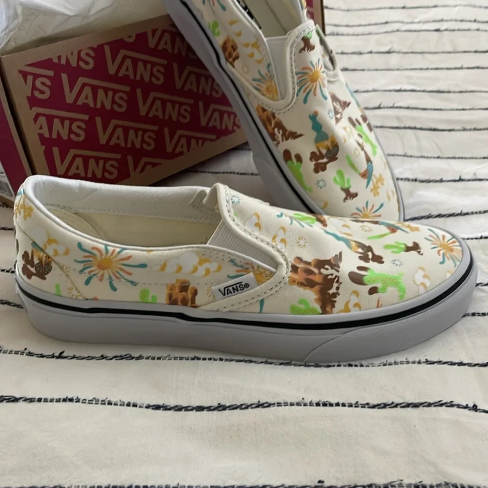Vans slip ons - get outdoors marshmallow